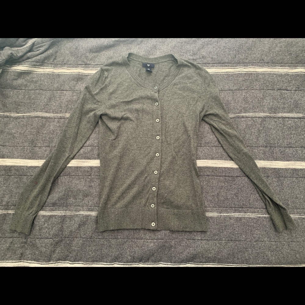Grey buttoned sweater